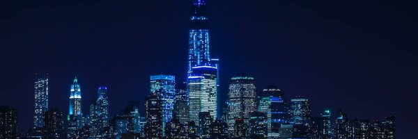 Город, освещённый синим светом